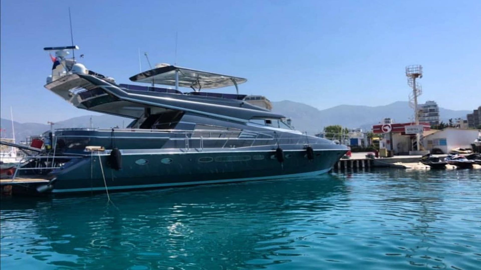 JOHNSON 22M FLYBRIDGE LEBANON YACHTS FOR CHARTER